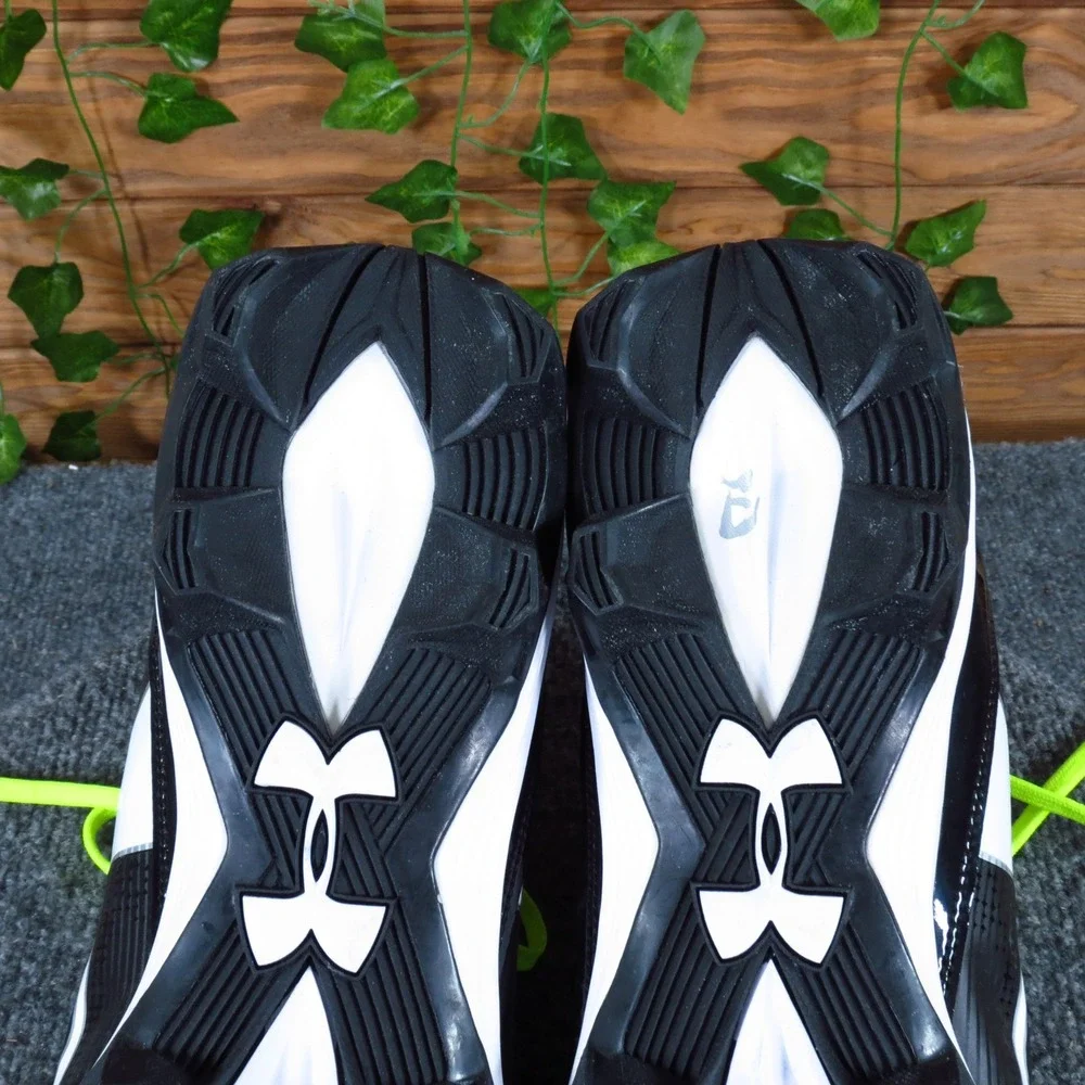 Under Armour Crusher RM‎ Mens Football Cleats Size 16 Athletic Black White Neon